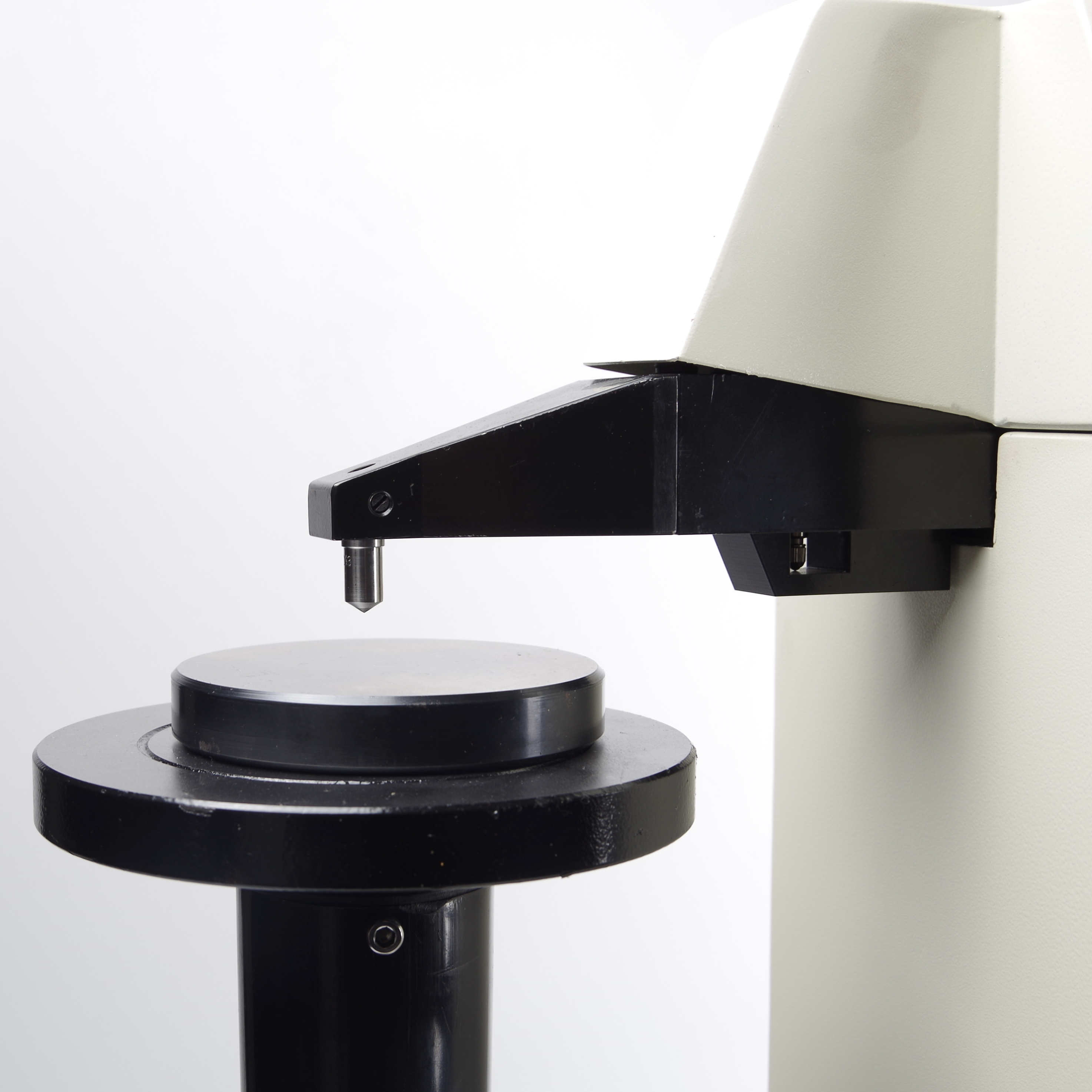 凸鼻子洛氏硬度计HRS-150X